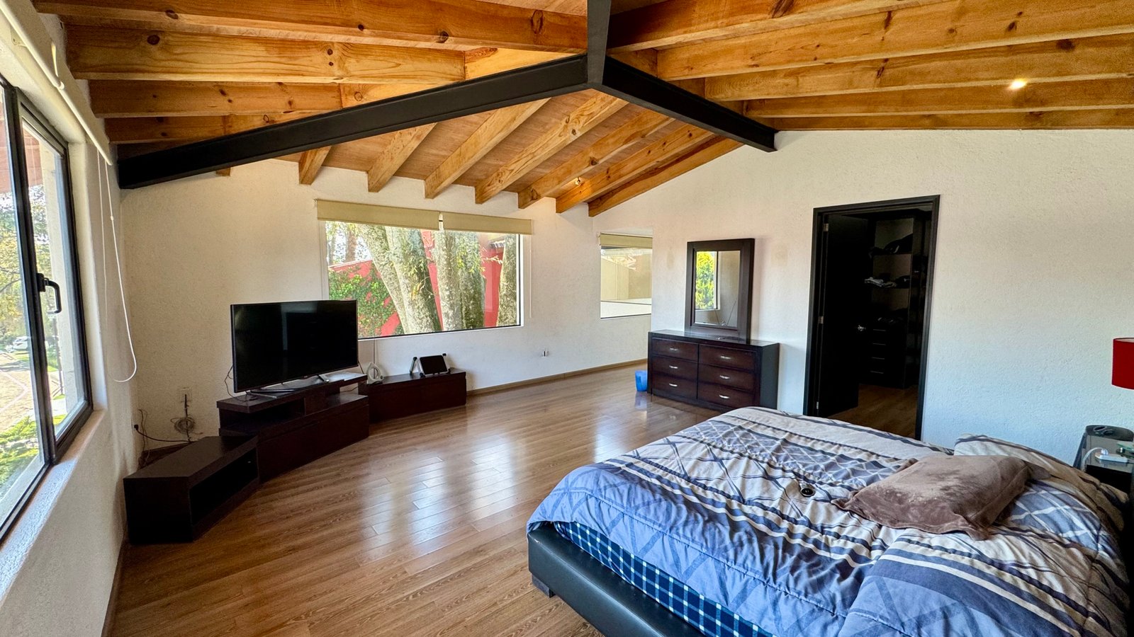 Recamara principal vista 2